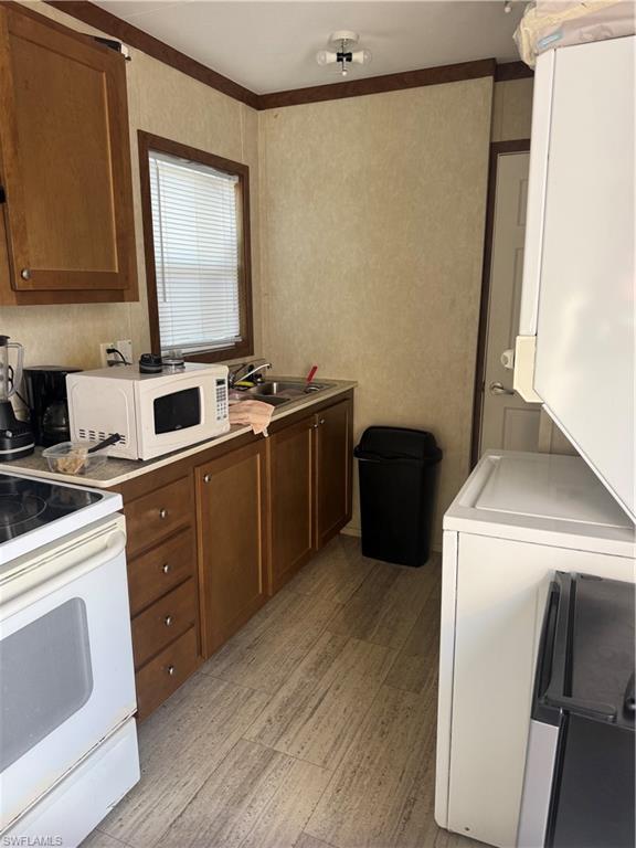 NORTH FORT MYERS - Land