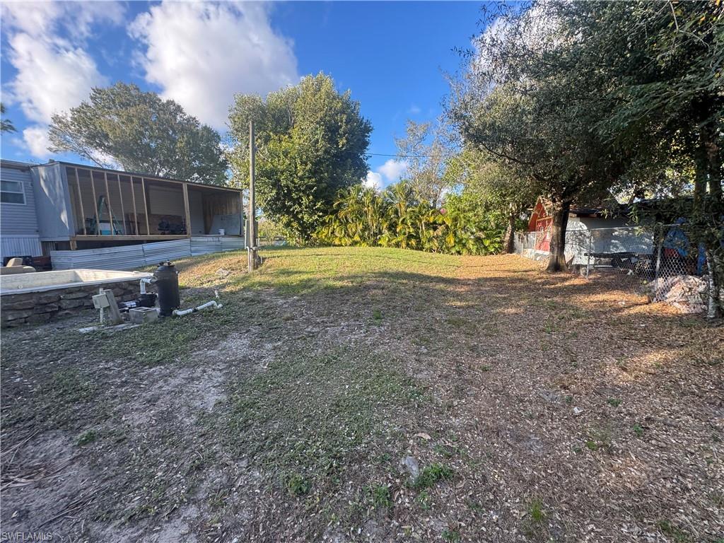 NORTH FORT MYERS - Land