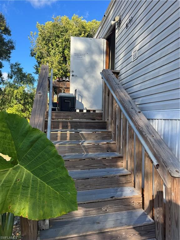 NORTH FORT MYERS - Land