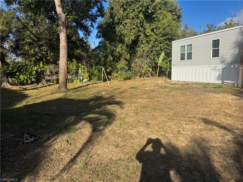 NORTH FORT MYERS - Land