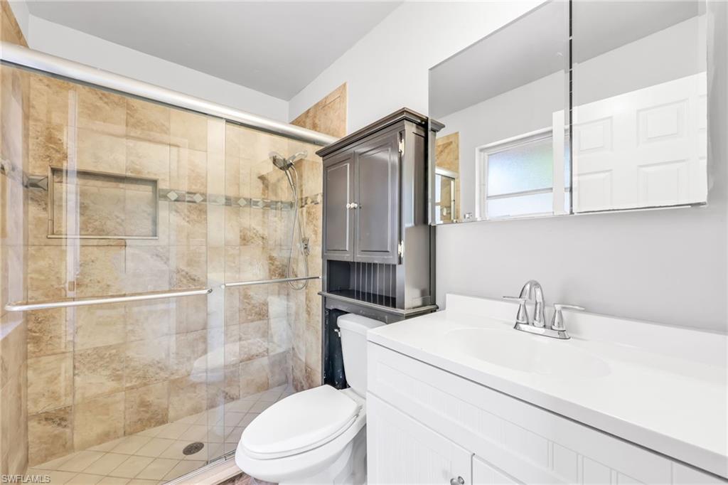 FOXMOOR PINES - Residential