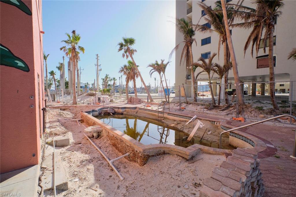 CASA PLAYA RESORT CONDO - Residential