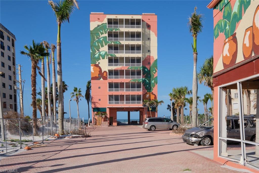 CASA PLAYA RESORT CONDO - Residential