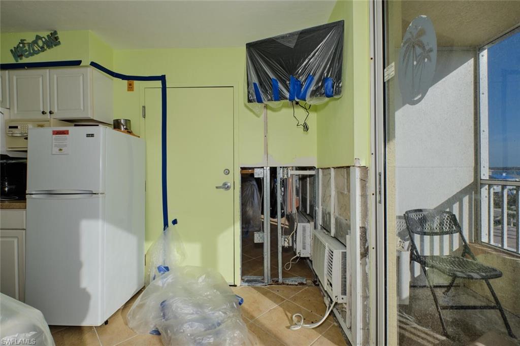 CASA PLAYA RESORT CONDO - Residential