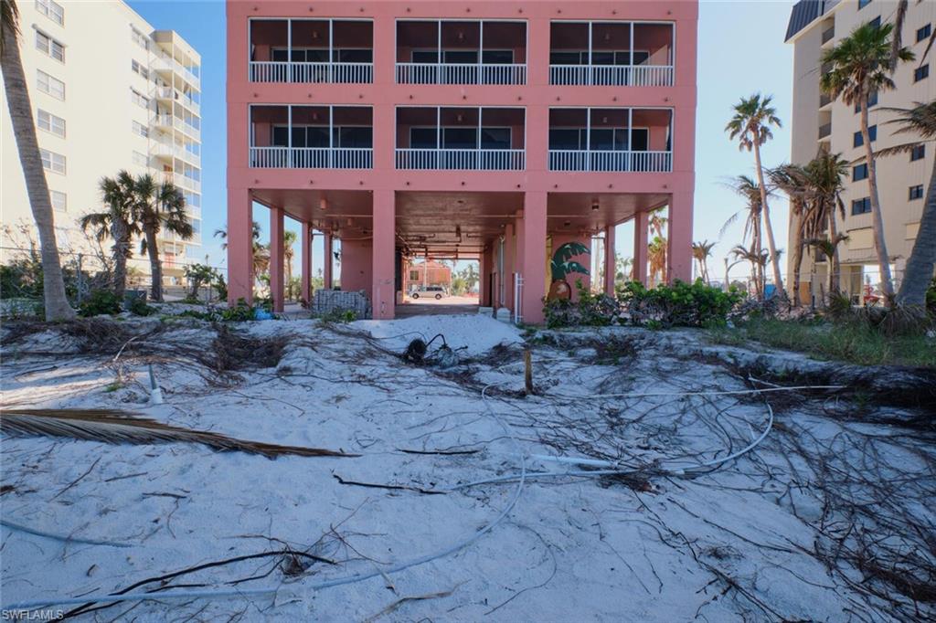 CASA PLAYA RESORT CONDO - Residential