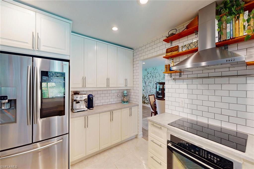 FLAMINGO ESTATES - Residential