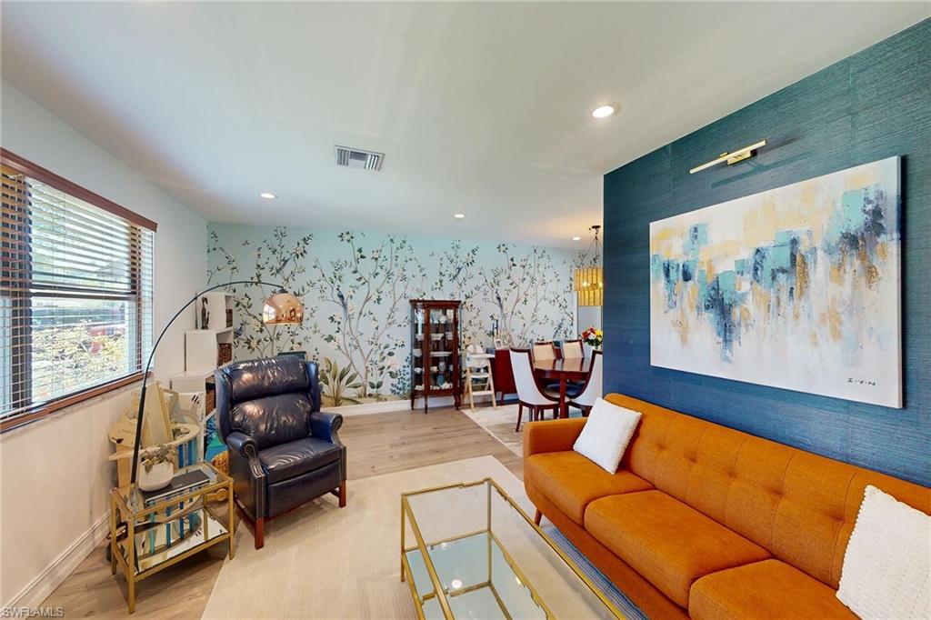 FLAMINGO ESTATES - Residential