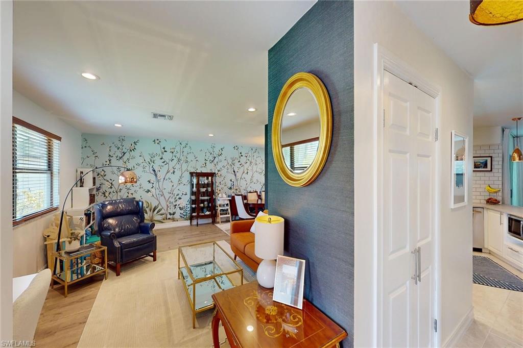 FLAMINGO ESTATES - Residential