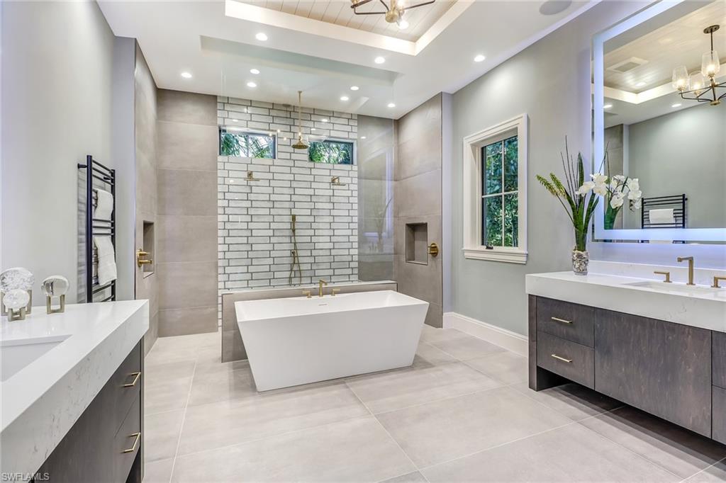 OLDE NAPLES - Residential