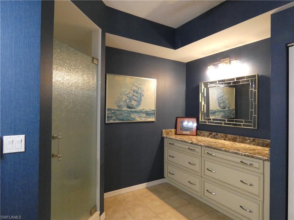 TOWER POINTE AT ARBOR TRACE - Residential