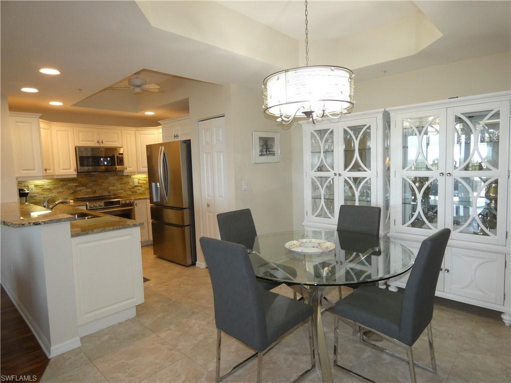 TOWER POINTE AT ARBOR TRACE - Residential