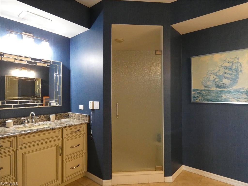 TOWER POINTE AT ARBOR TRACE - Residential