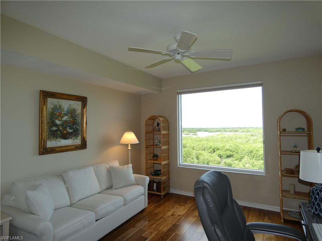 TOWER POINTE AT ARBOR TRACE - Residential