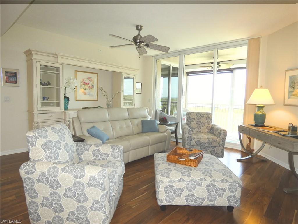 TOWER POINTE AT ARBOR TRACE - Residential