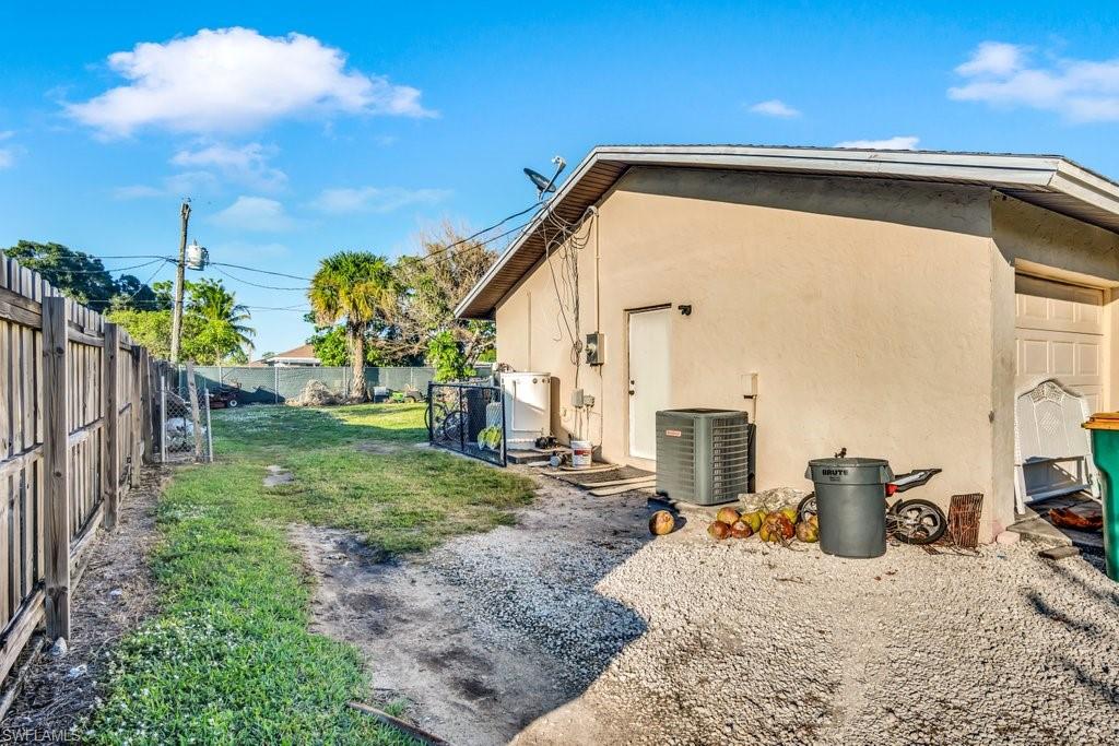 GOLDEN GATE CITY - Residential