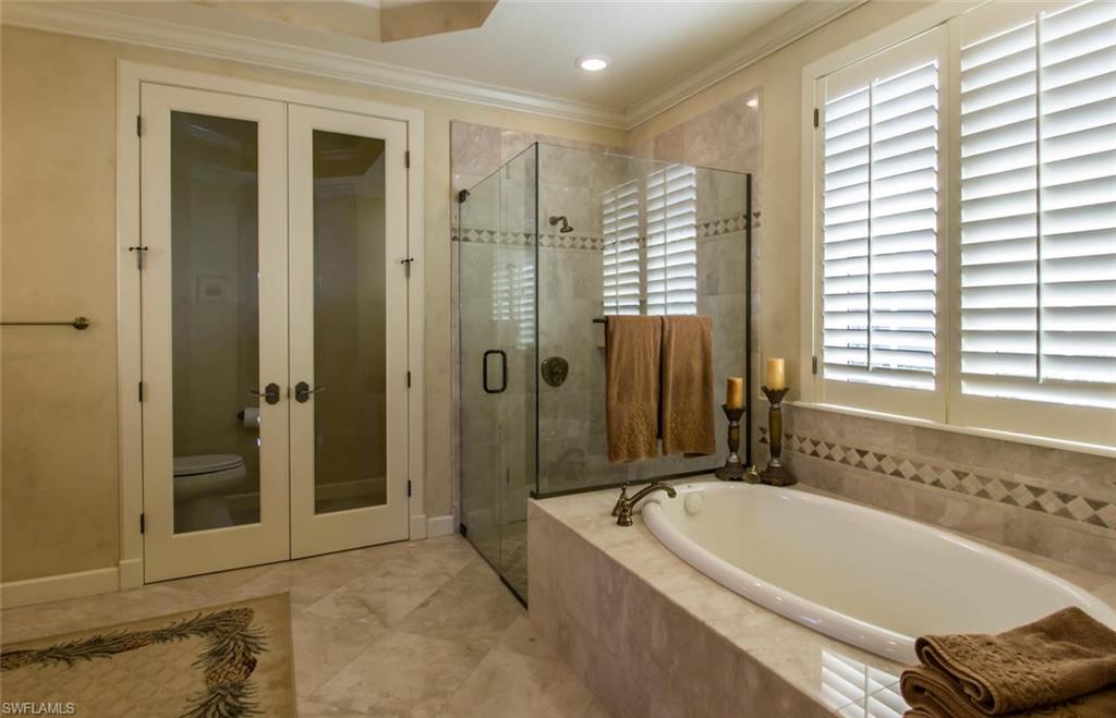 PARK SHORE - Residential