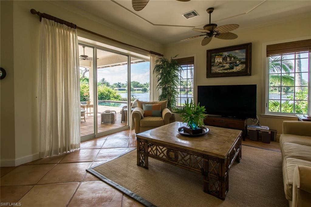 PARK SHORE - Residential