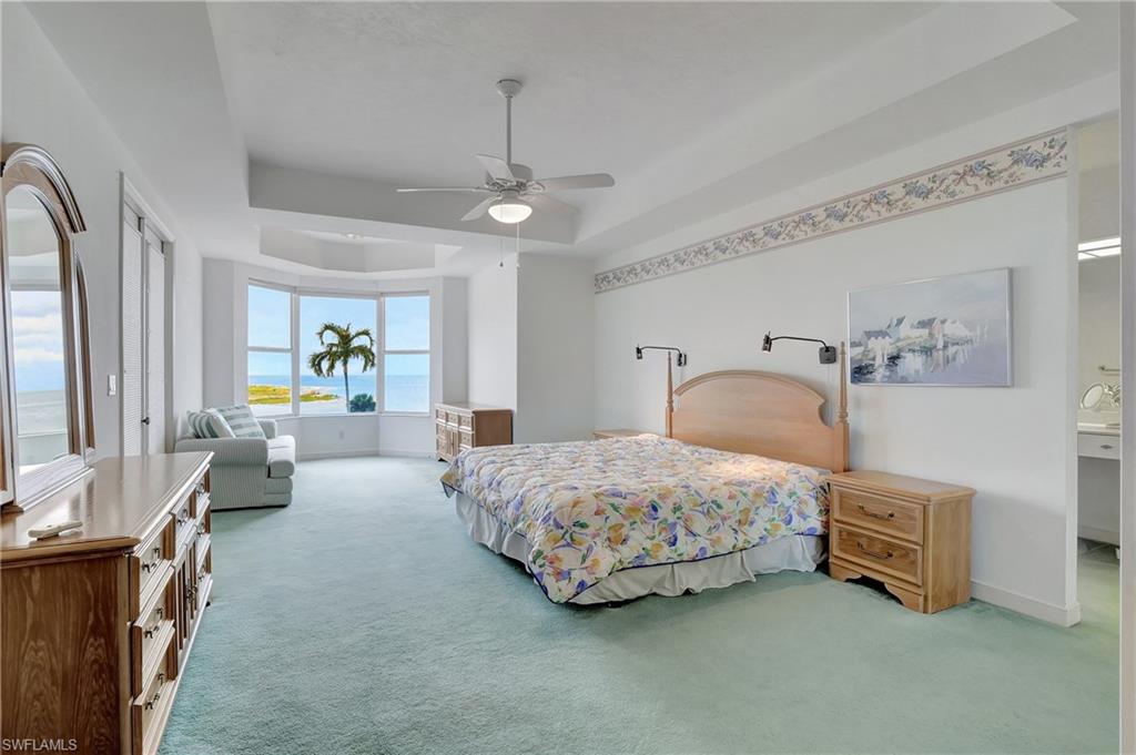 ROYAL MARCO POINT - Residential