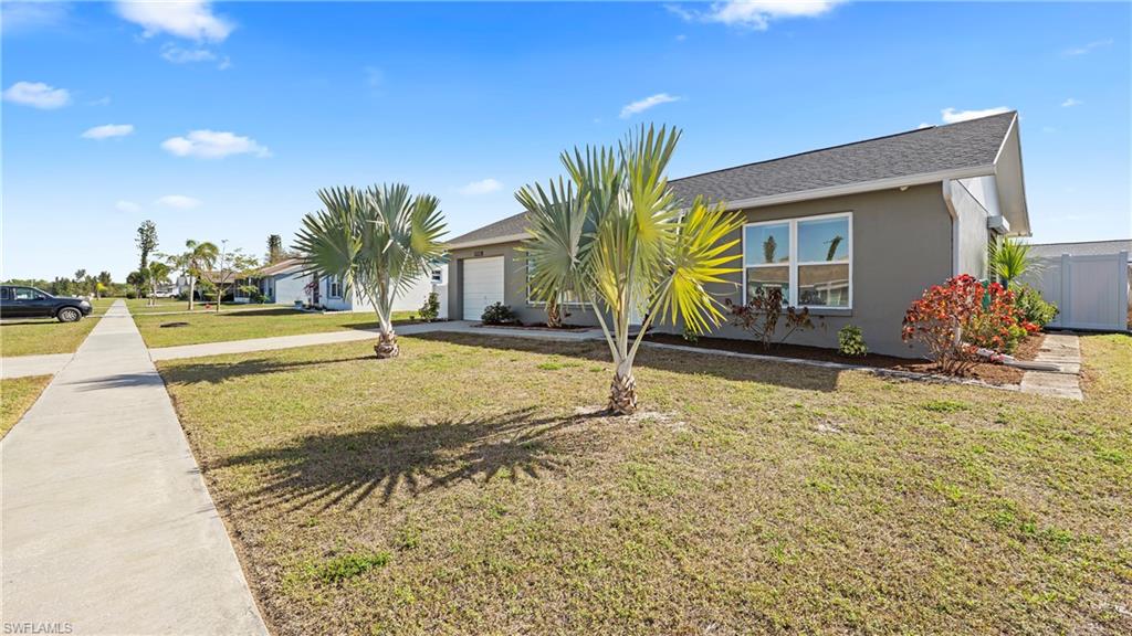 GULF COVE - Residential