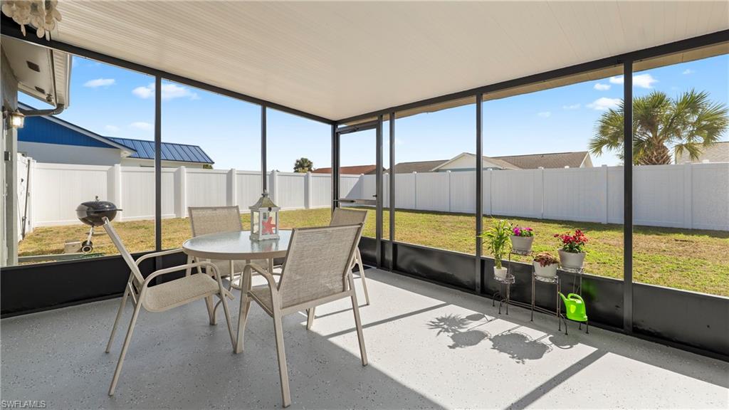 GULF COVE - Residential