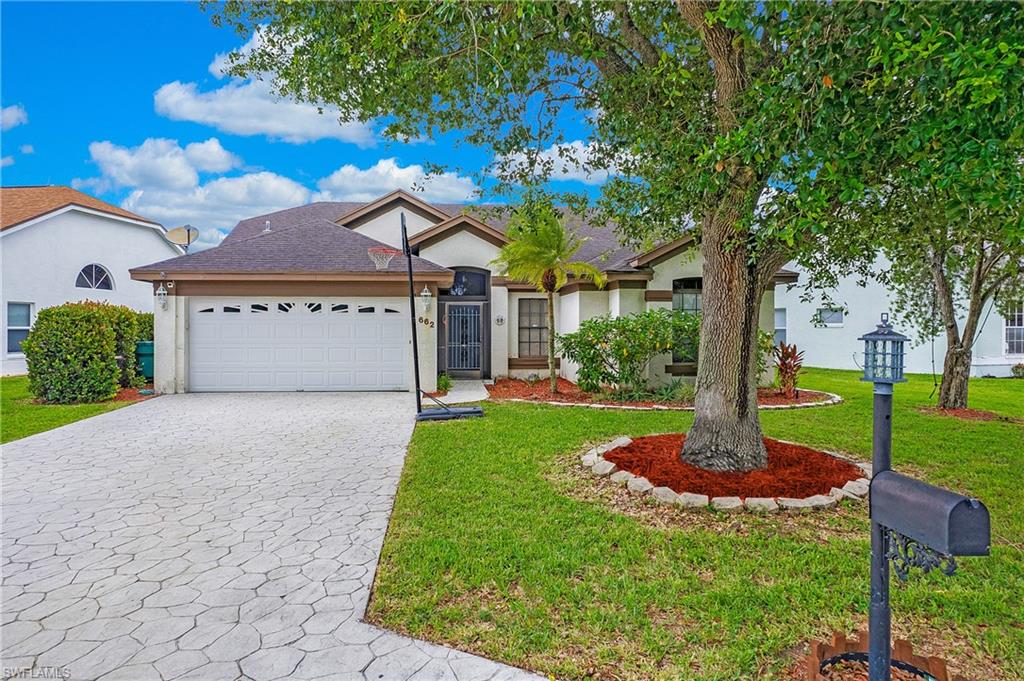 BERKSHIRE LAKES - Residential