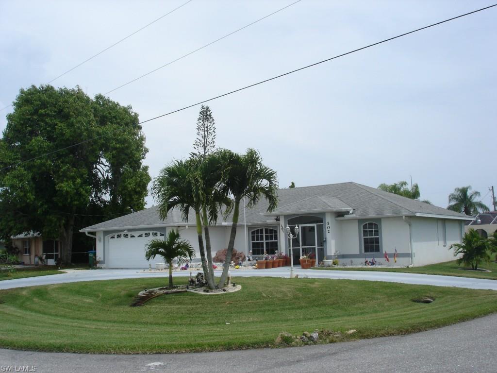 CAPE CORAL - Residential