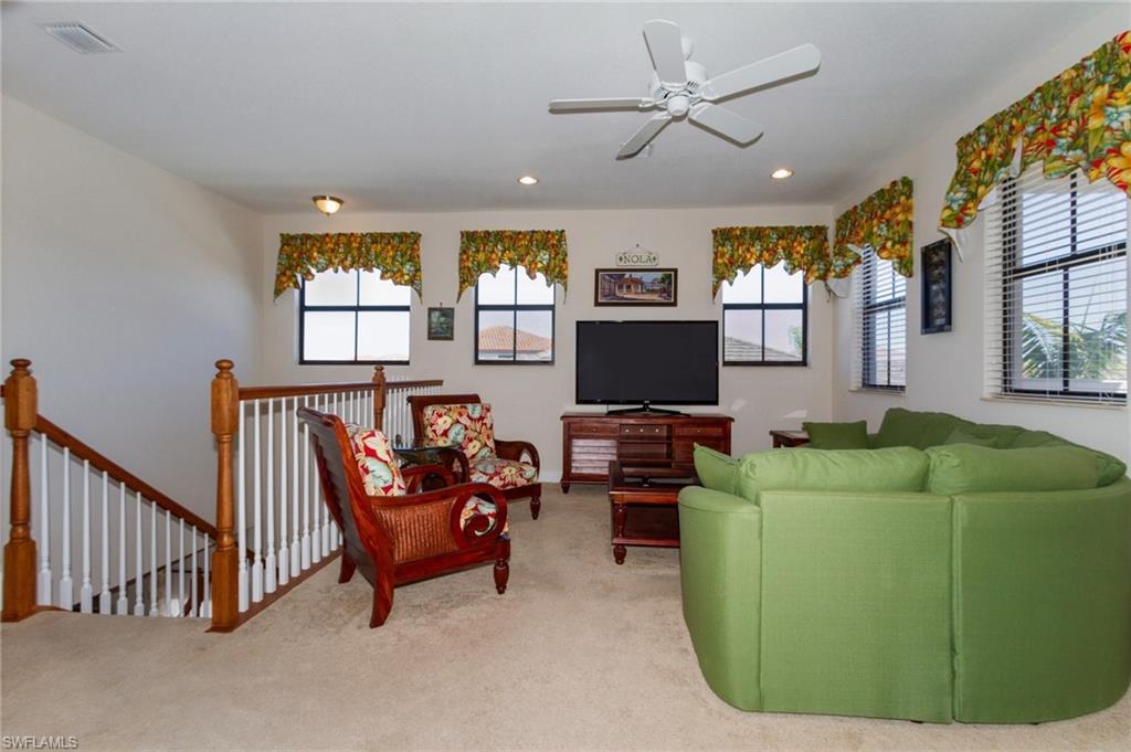 MAPLE RIDGE - Residential