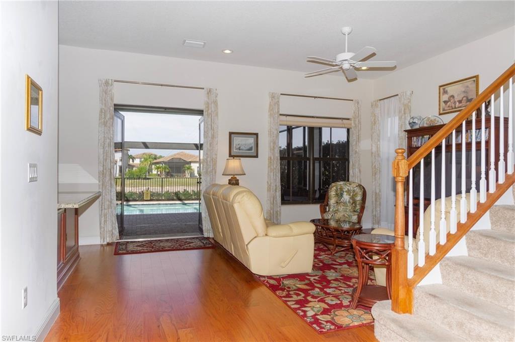 MAPLE RIDGE - Residential