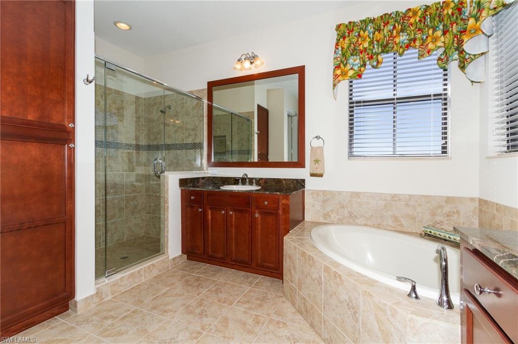 MAPLE RIDGE - Residential