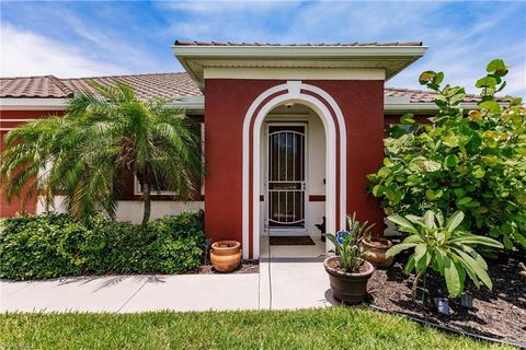 Single Family Residence in PUNTA GORDA FL 17285 Butternut CT 1.jpg