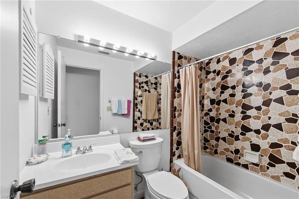 WOODCREST VILLAGE - Residential