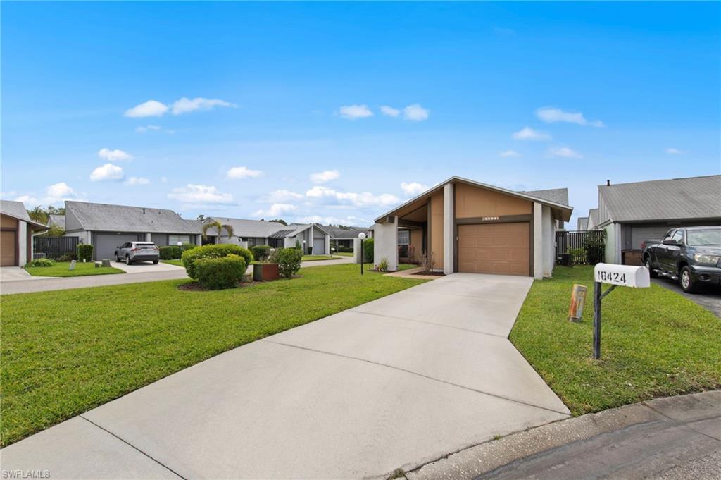 WOODCREST VILLAGE - Residential