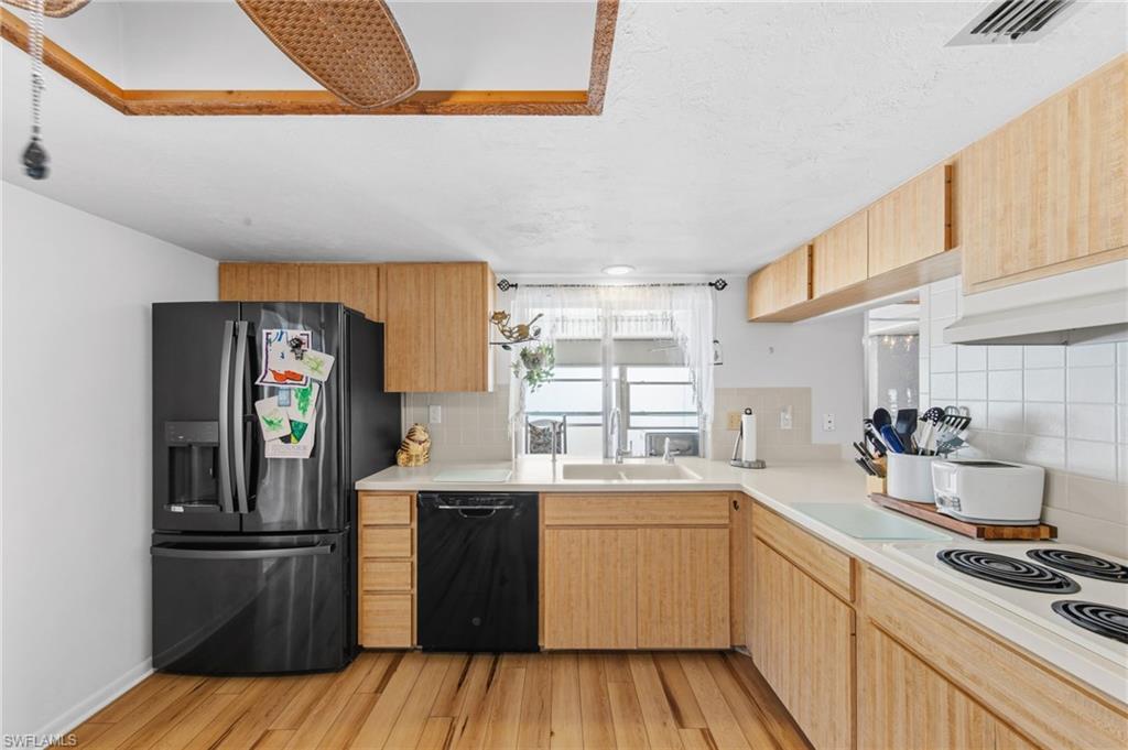 WOODCREST VILLAGE - Residential