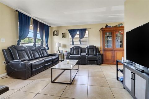 A home in NAPLES