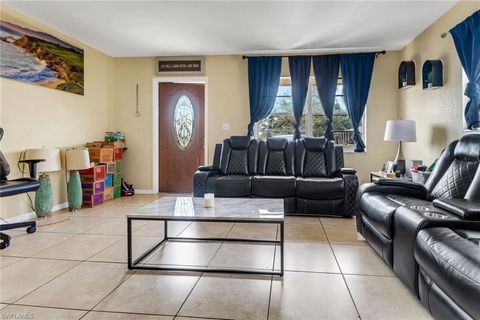 A home in NAPLES
