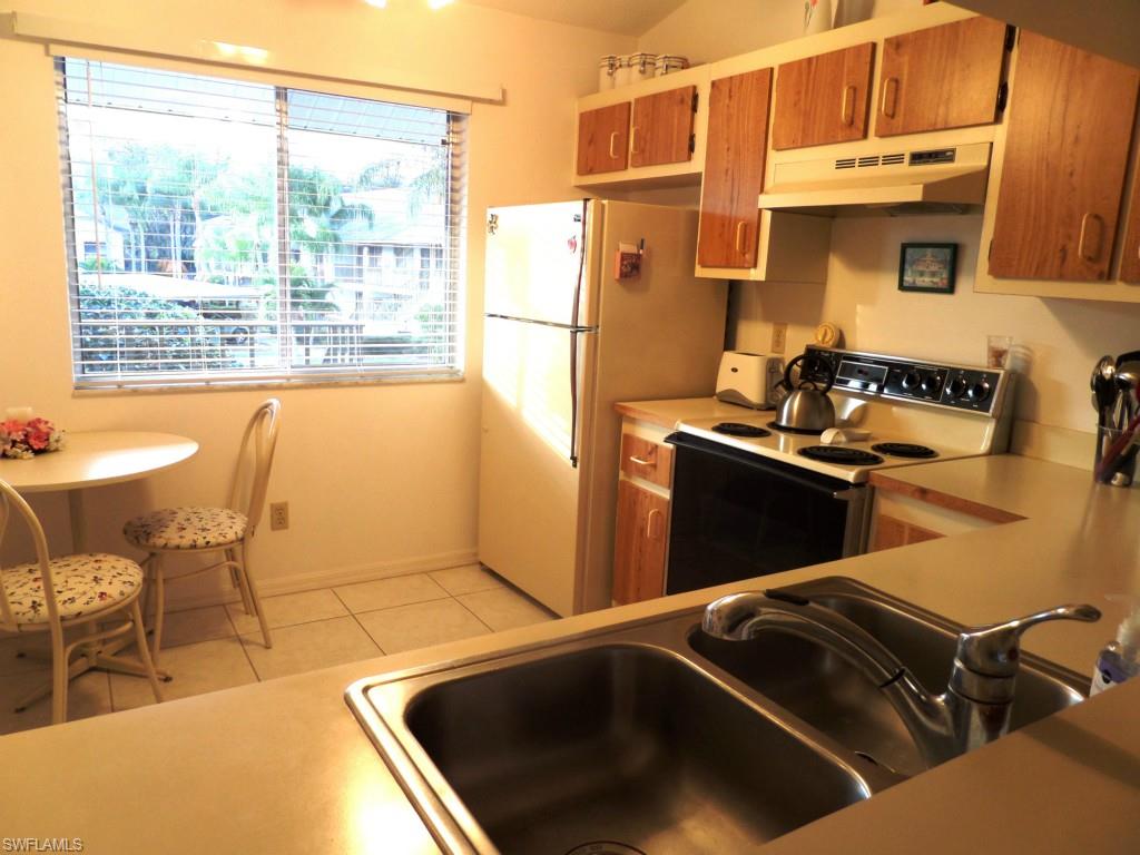 COUNTRY CLUB VILLAGE - Residential