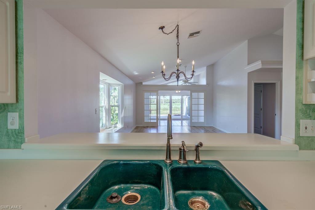 WEYBRIDGE - Residential