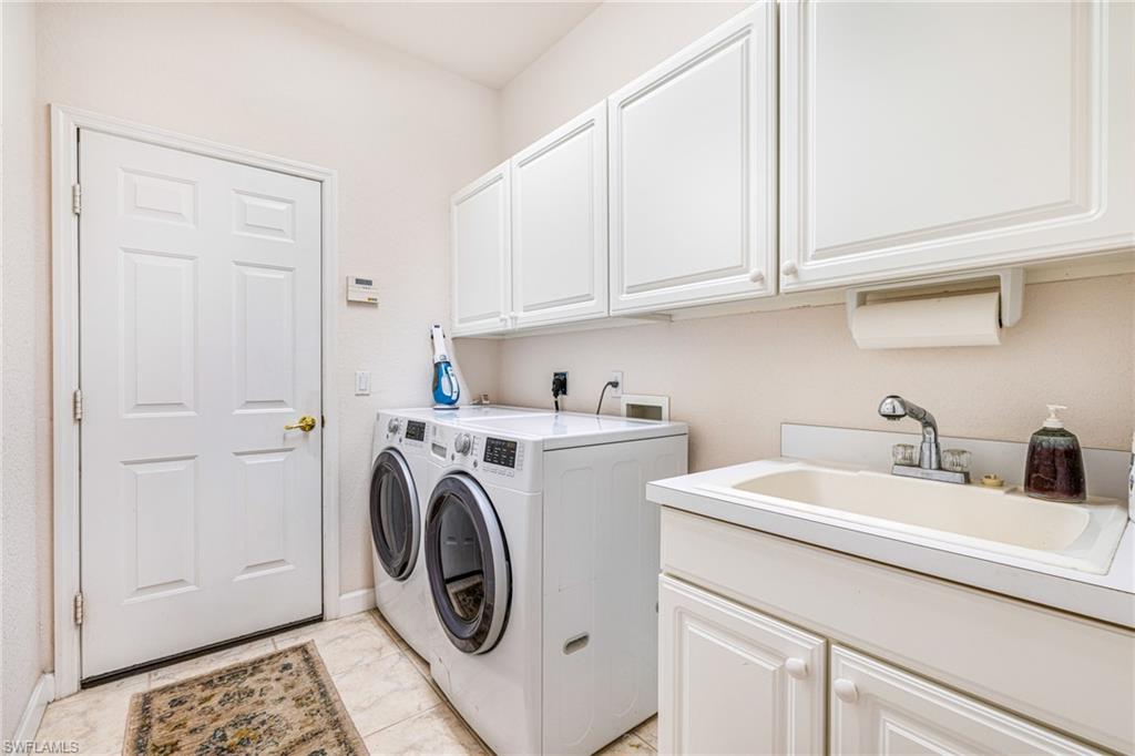 REFLECTION LAKES - Residential