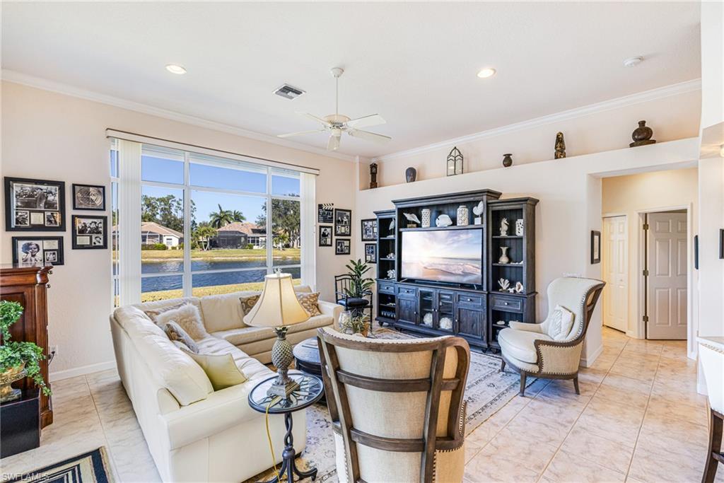 REFLECTION LAKES - Residential