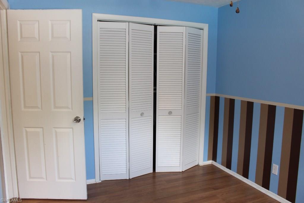 SAN CARLOS PARK - Residential