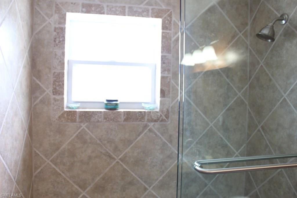 SAN CARLOS PARK - Residential