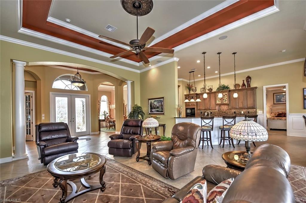 BELLE LAGO - Residential