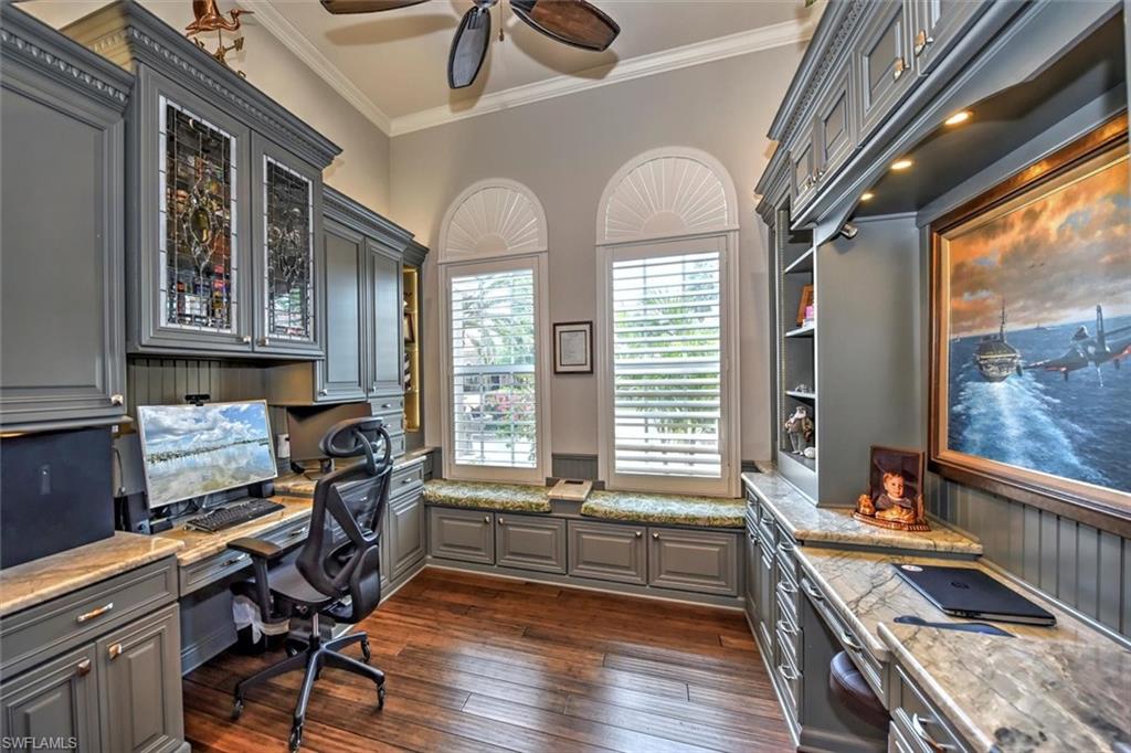 BELLE LAGO - Residential