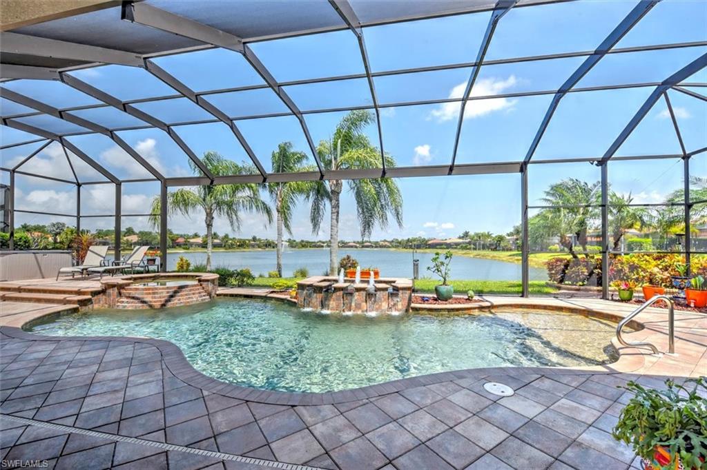 BELLE LAGO - Residential