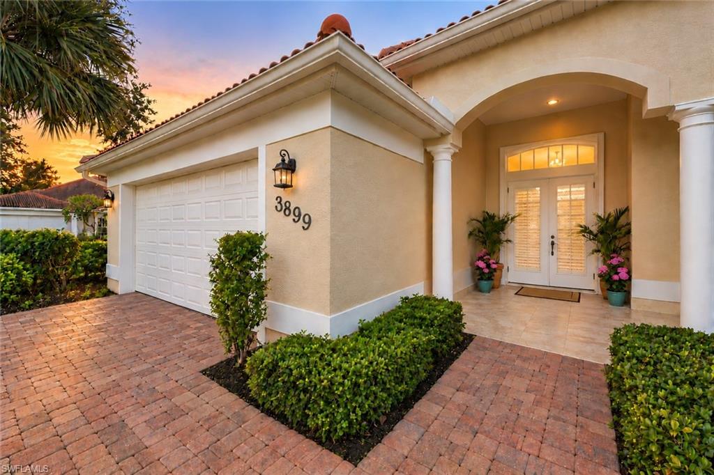 3899 Aurora CT