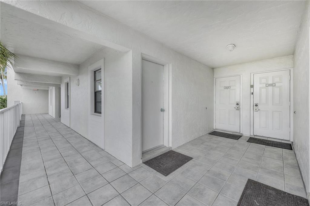 BAYSIDE VILLAS - Residential