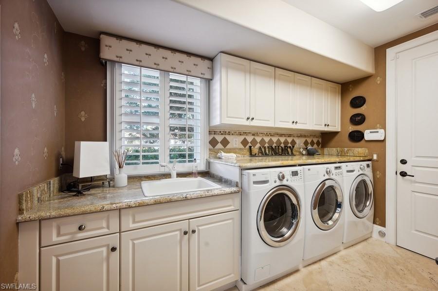 SERAFINA AT TIBURON - Residential