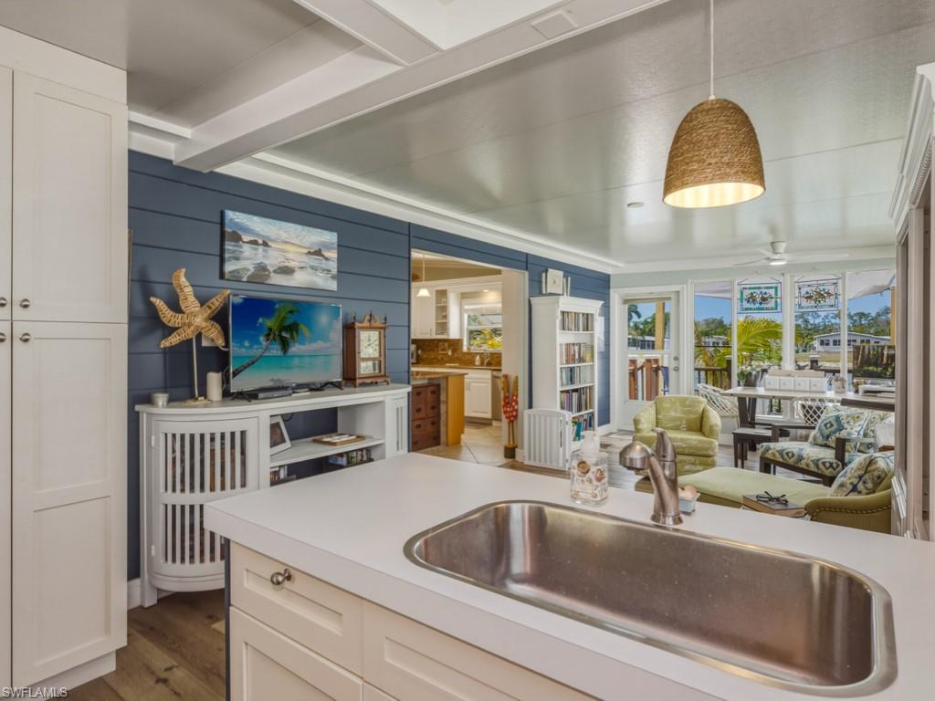 QUAIL ROOST - Residential