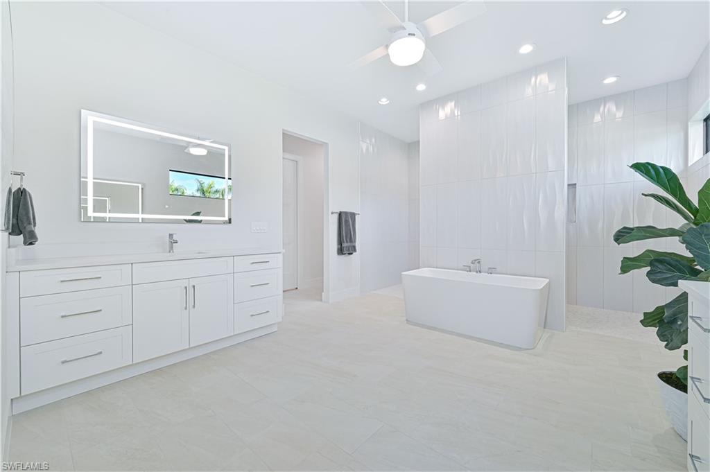 TARPON ESTATES - Residential