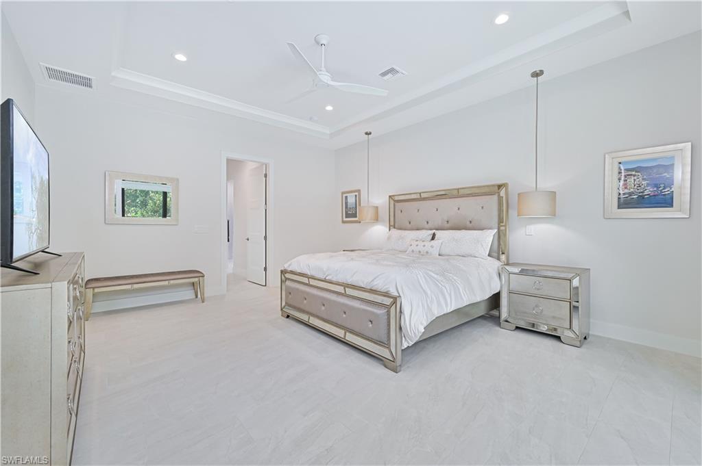 TARPON ESTATES - Residential